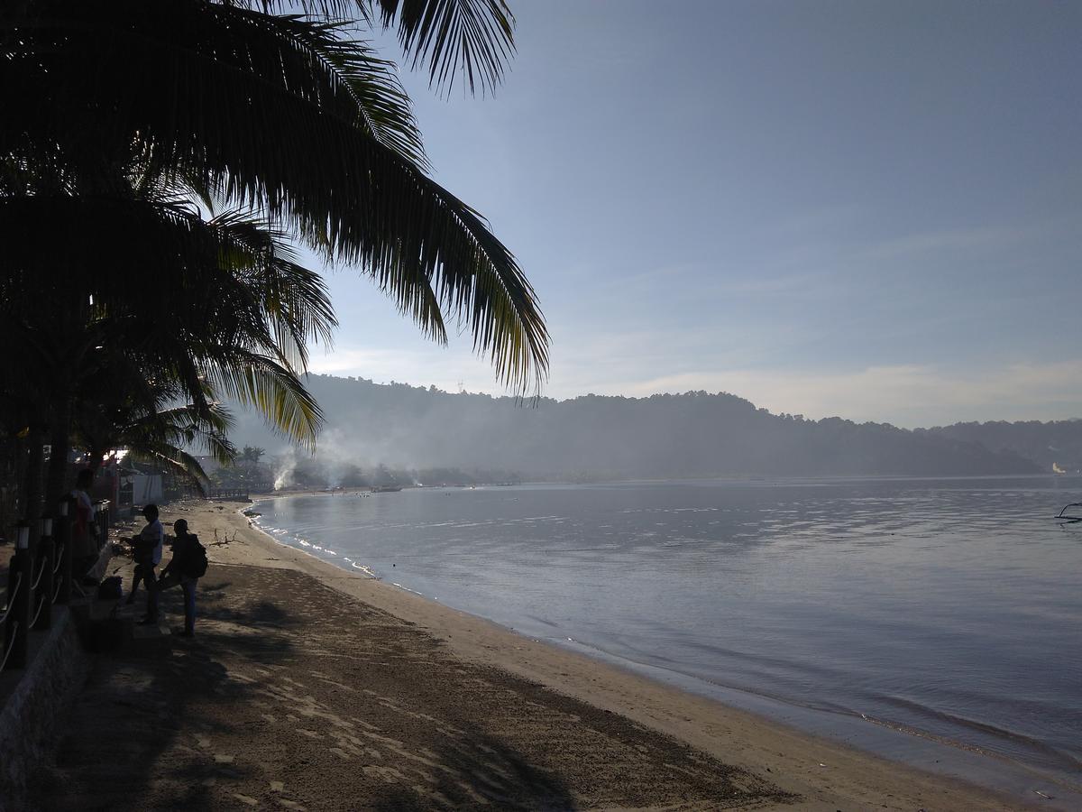 Mango'S Beachfront Resort Olongapo Zewnętrze zdjęcie