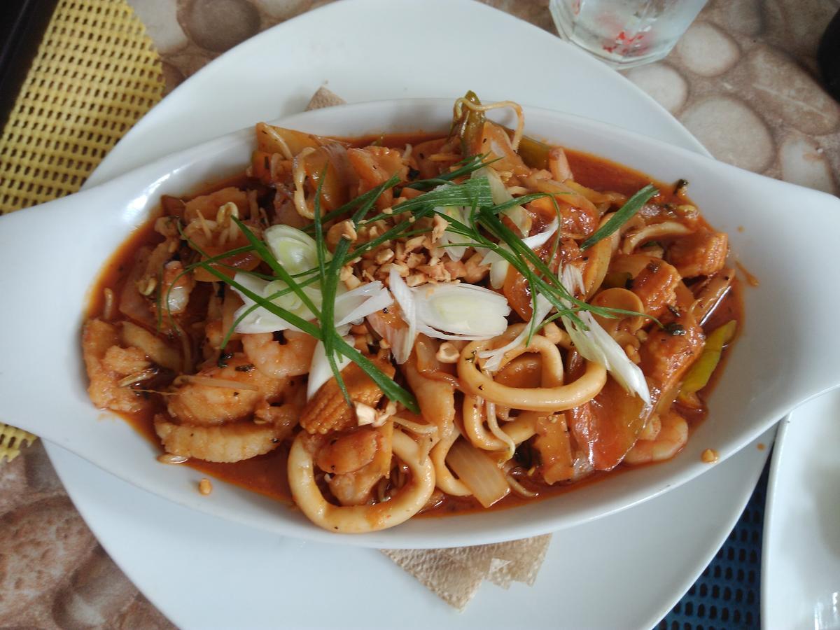 Mango'S Beachfront Resort Olongapo Zewnętrze zdjęcie
