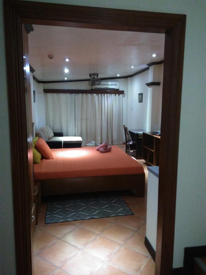 Mango'S Beachfront Resort Olongapo Zewnętrze zdjęcie