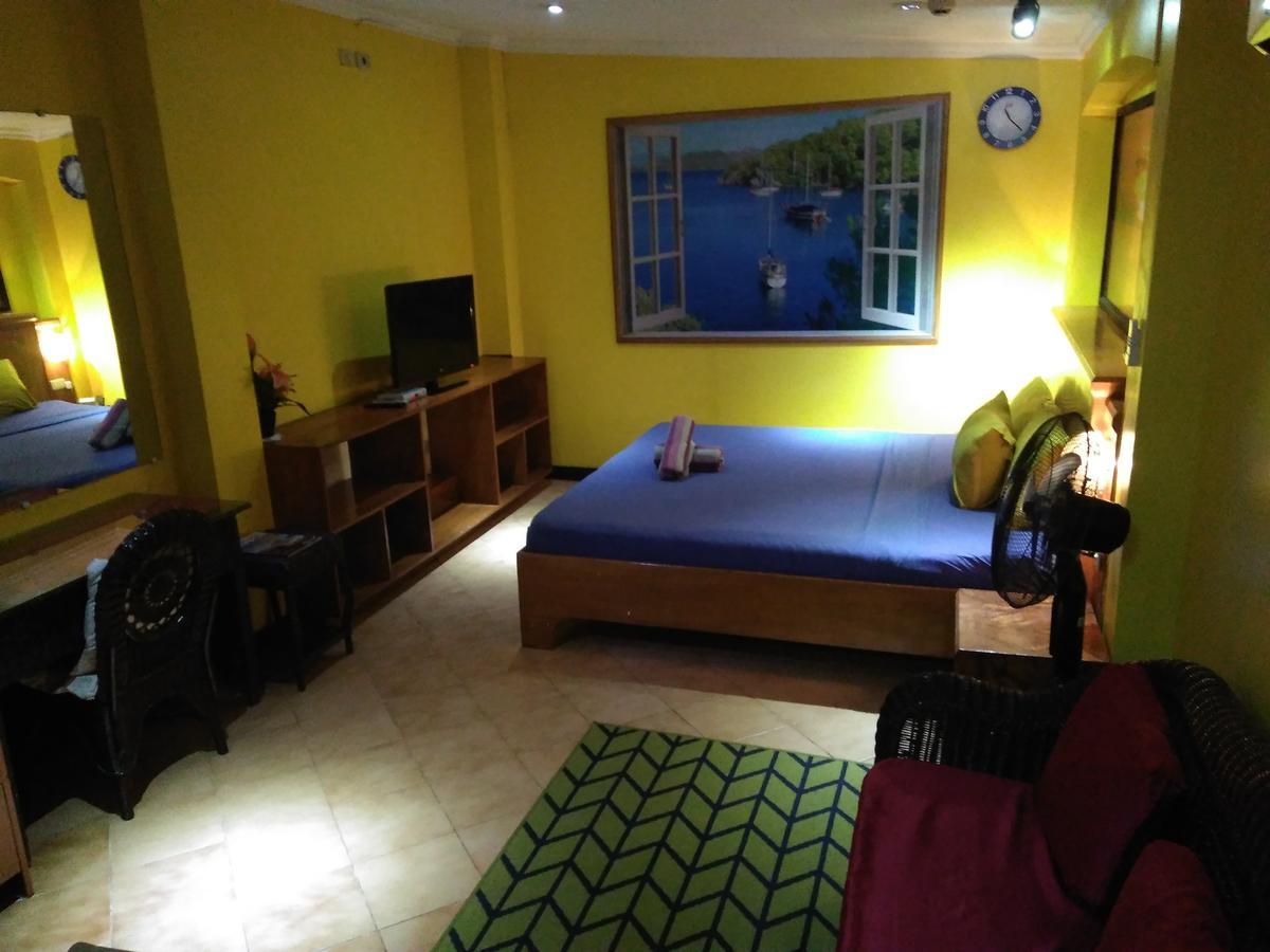 Mango'S Beachfront Resort Olongapo Pokój zdjęcie